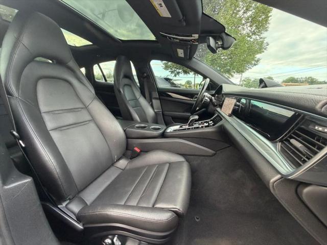 2018 Porsche Panamera 4