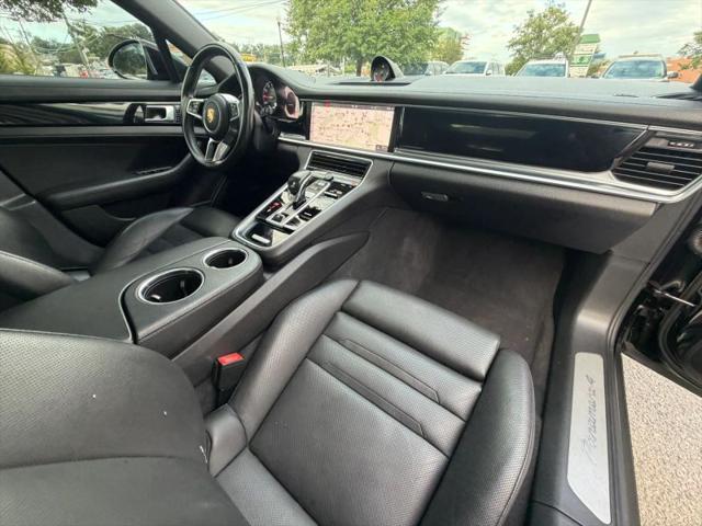 2018 Porsche Panamera 4