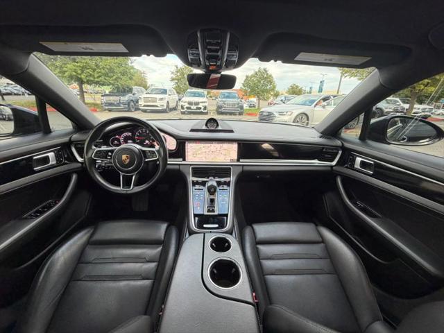 2018 Porsche Panamera 4