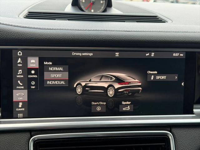 2018 Porsche Panamera 4
