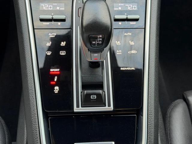 2018 Porsche Panamera 4