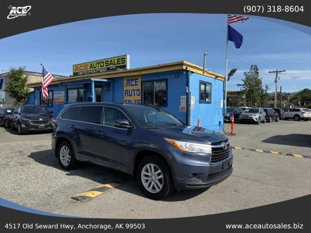 2014 Toyota Highlander LE V6 for sale in Anchorage, AK