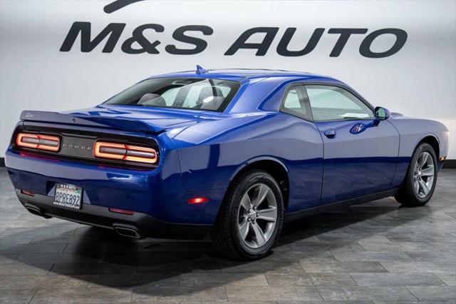 2019 Dodge Challenger SXT