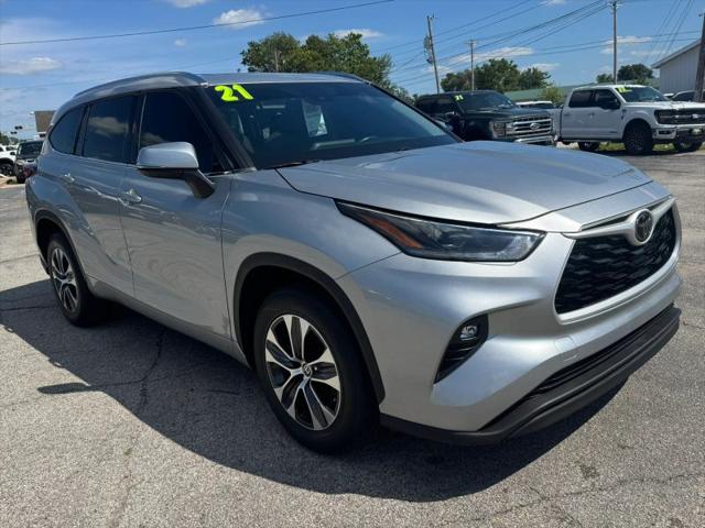 2021 Toyota Highlander XLE for sale in Frankfort, IN