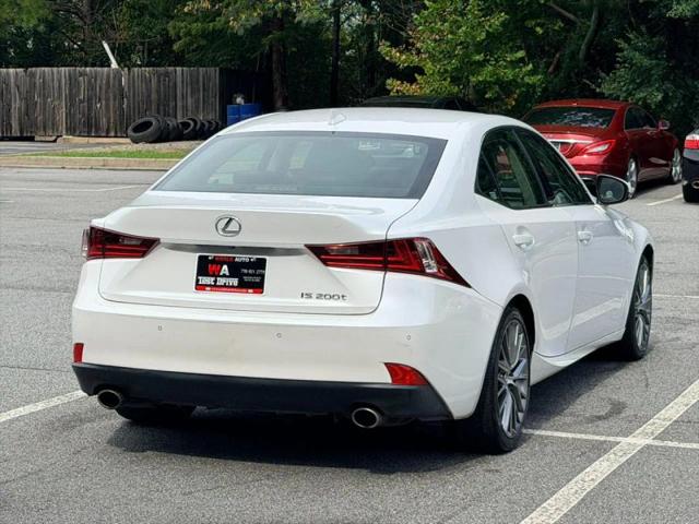 2016 Lexus IS 200t 200t