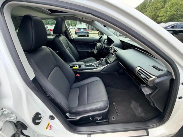 2016 Lexus IS 200t 200t