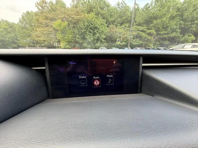 2016 Lexus IS 200t 200t