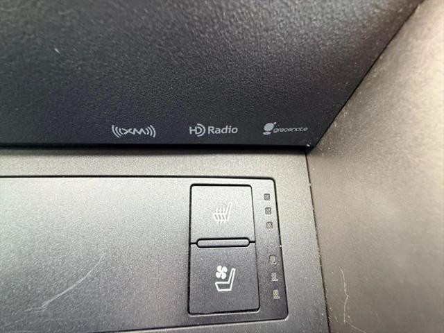 2016 Lexus IS 200t 200t