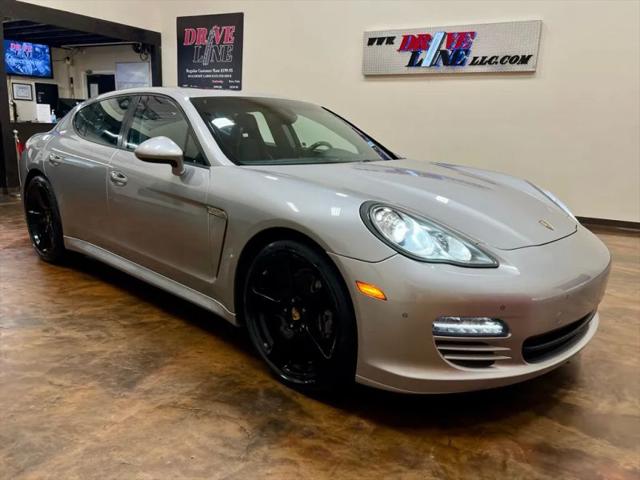 2011 Porsche Panamera 4