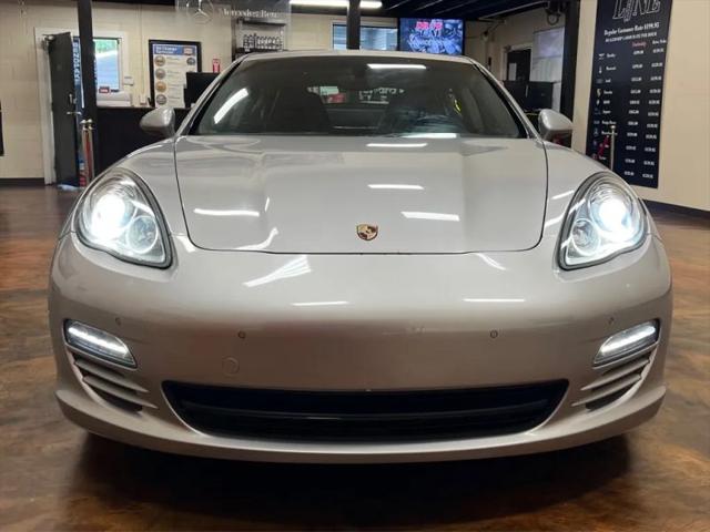 2011 Porsche Panamera 4