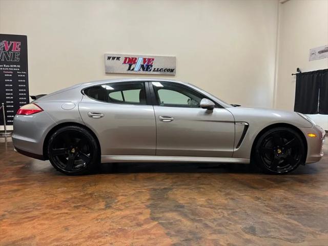 2011 Porsche Panamera 4