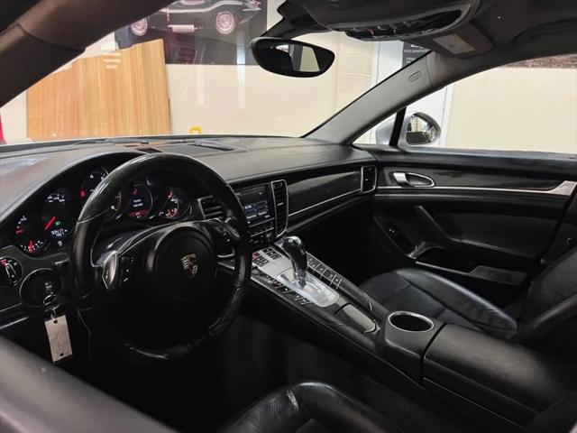 2011 Porsche Panamera 4