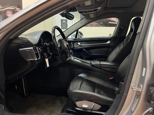 2011 Porsche Panamera 4