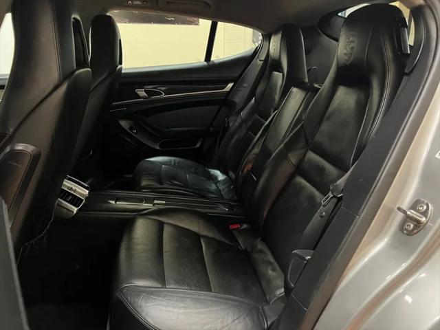 2011 Porsche Panamera 4