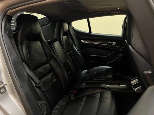 2011 Porsche Panamera 4