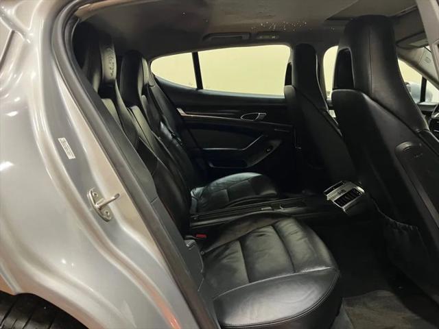 2011 Porsche Panamera 4