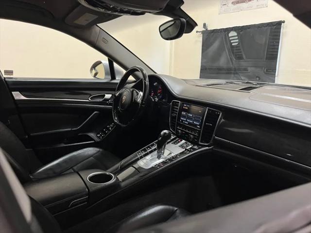 2011 Porsche Panamera 4
