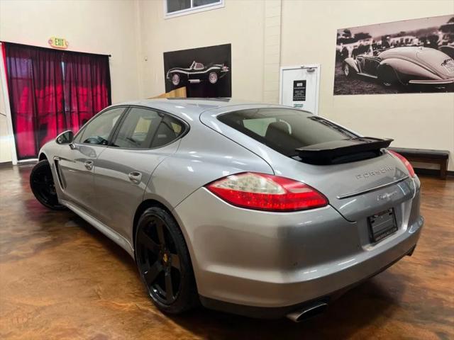 2011 Porsche Panamera 4