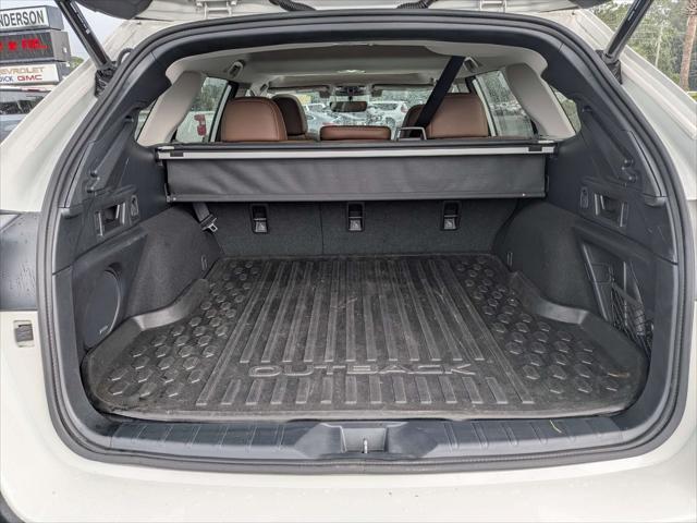 2022 Subaru Outback Touring XT