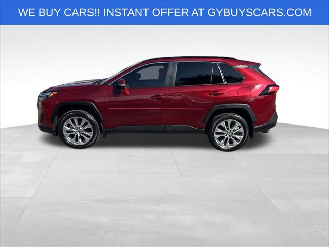 2023 Toyota RAV4 XLE Premium