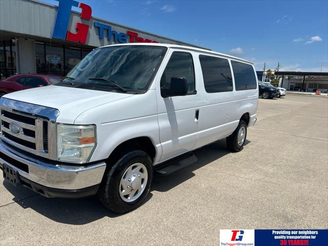 2014 Ford E-350 Super Duty XLT for sale in Portland, TX