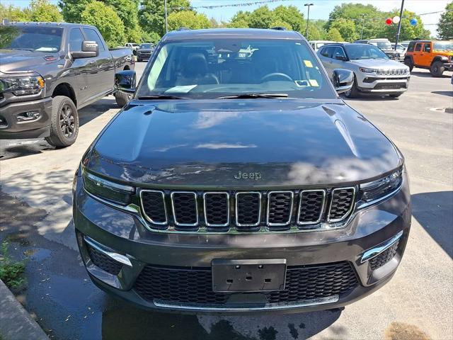 2023 Jeep Grand Cherokee Limited 4x4 2023 Jeep Grand Cherokee Limited 4x4