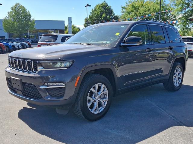 2023 Jeep Grand Cherokee Limited 4x4 2023 Jeep Grand Cherokee Limited 4x4