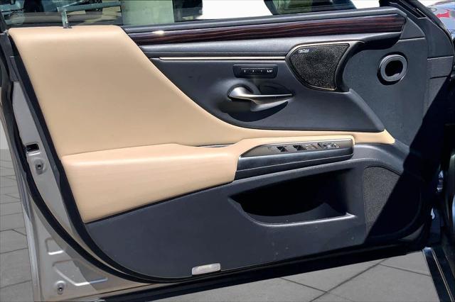 Used 2020 Lexus ES 350 Ultra Luxury For Sale in Lubbock, TX