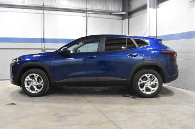 Used 2024 Chevrolet Trax FWD SP For Sale in Toledo, OH