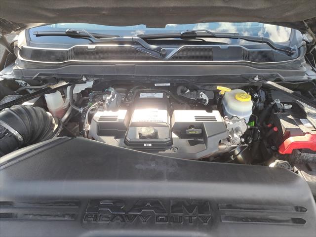 2020 Ram 3500 Laramie Crew Cab 4x4 64 Box