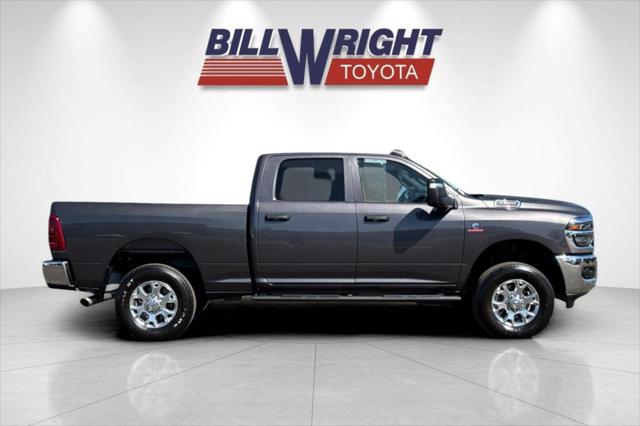 2025 Ram 2500 Tradesman Crew Cab 4x4 64 Box