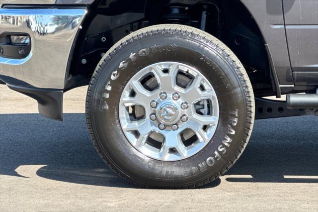 2025 Ram 2500 Tradesman Crew Cab 4x4 64 Box