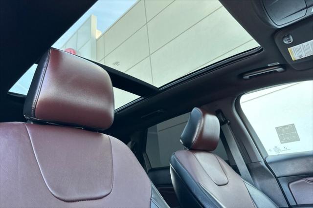 2020 Ford Edge Titanium