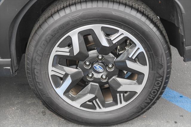 2025 Subaru Forester Premium
