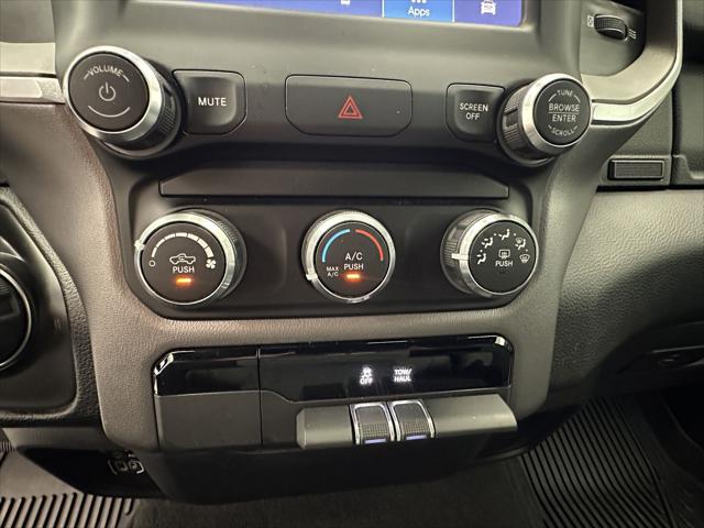 2022 Ram 1500 Big Horn Quad Cab 4x4 64 Box