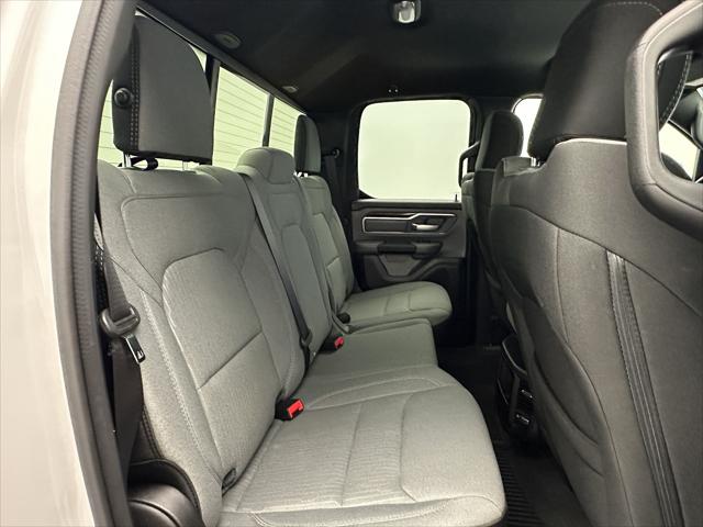 2022 Ram 1500 Big Horn Quad Cab 4x4 64 Box