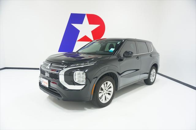 2025 Mitsubishi Outlander ES 2.5 2WD for sale in Weslaco, TX