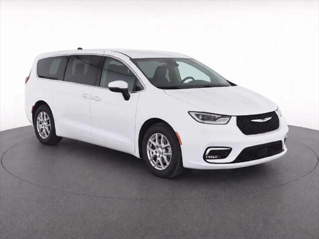2023 Chrysler Pacifica Touring L for sale in Harvey, LA