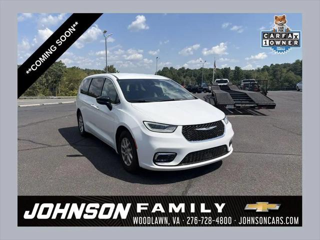 2024 Chrysler Pacifica Touring L for sale in Woodlawn, VA