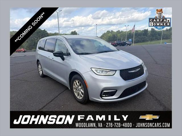 2024 Chrysler Pacifica Touring L for sale in Woodlawn, VA