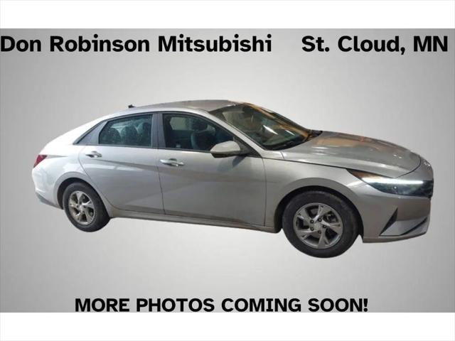 2021 Hyundai Elantra SE for sale in St Cloud, MN