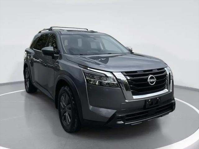 2022 Nissan Pathfinder SV 4WD for sale in Latham, NY
