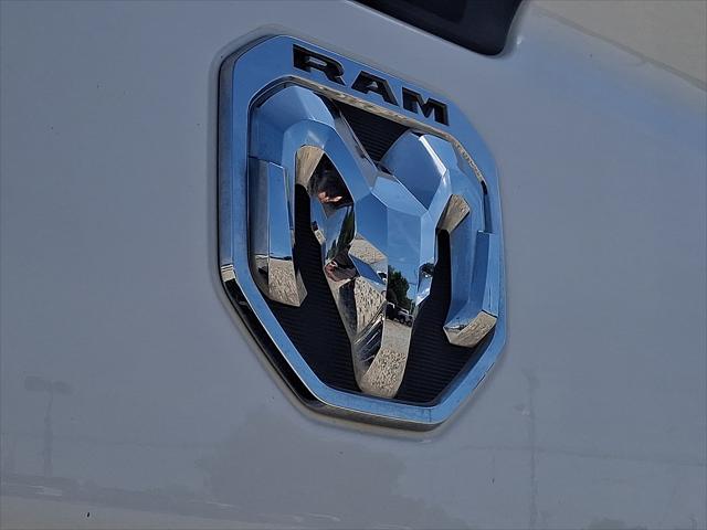 2024 Ram 1500 Big Horn Crew Cab 4x4 57 Box
