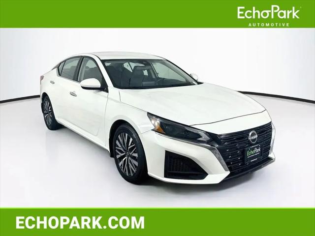 2023 Nissan Altima SV FWD for sale in Roseville, CA