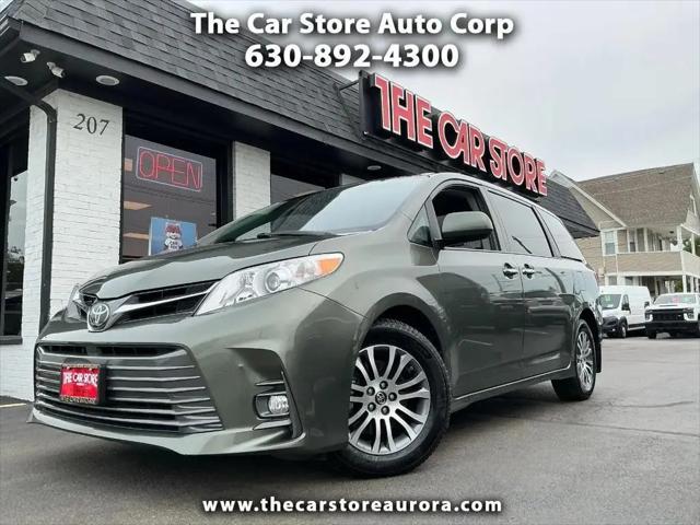 2020 Toyota Sienna XLE Premium for sale in Aurora, IL