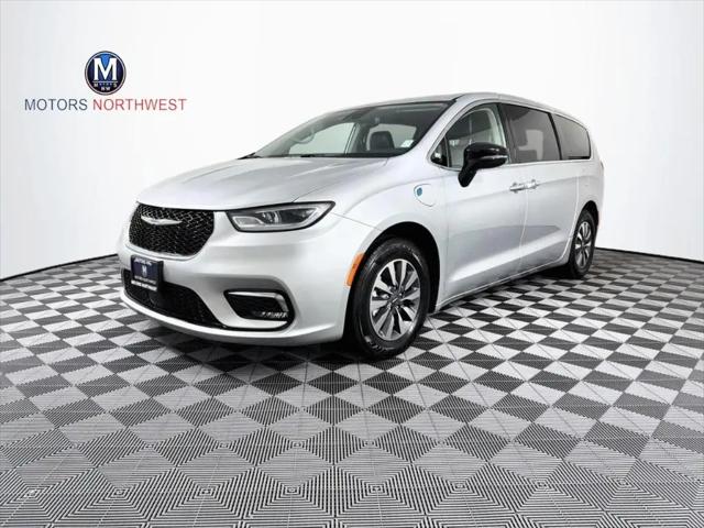 2024 Chrysler Pacifica Hybrid Select for sale in Tacoma, WA