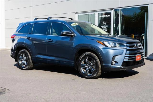2017 Toyota Highlander Limited Platinum for sale in Beaverton, OR
