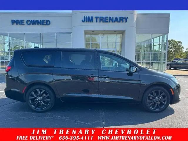 2019 Chrysler Pacifica Touring Plus for sale in O Fallon, MO