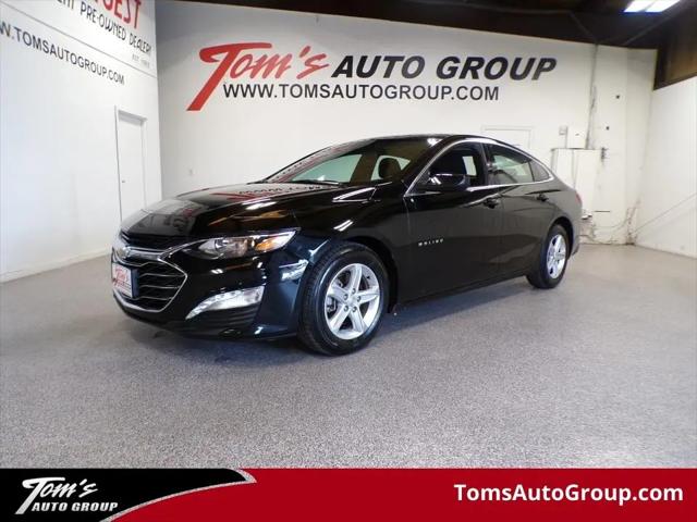 2023 Chevrolet Malibu FWD 1LT for sale in Urbandale, IA