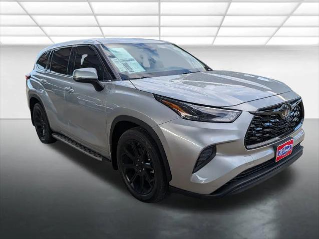 2022 Toyota Highlander L for sale in McKinney, TX